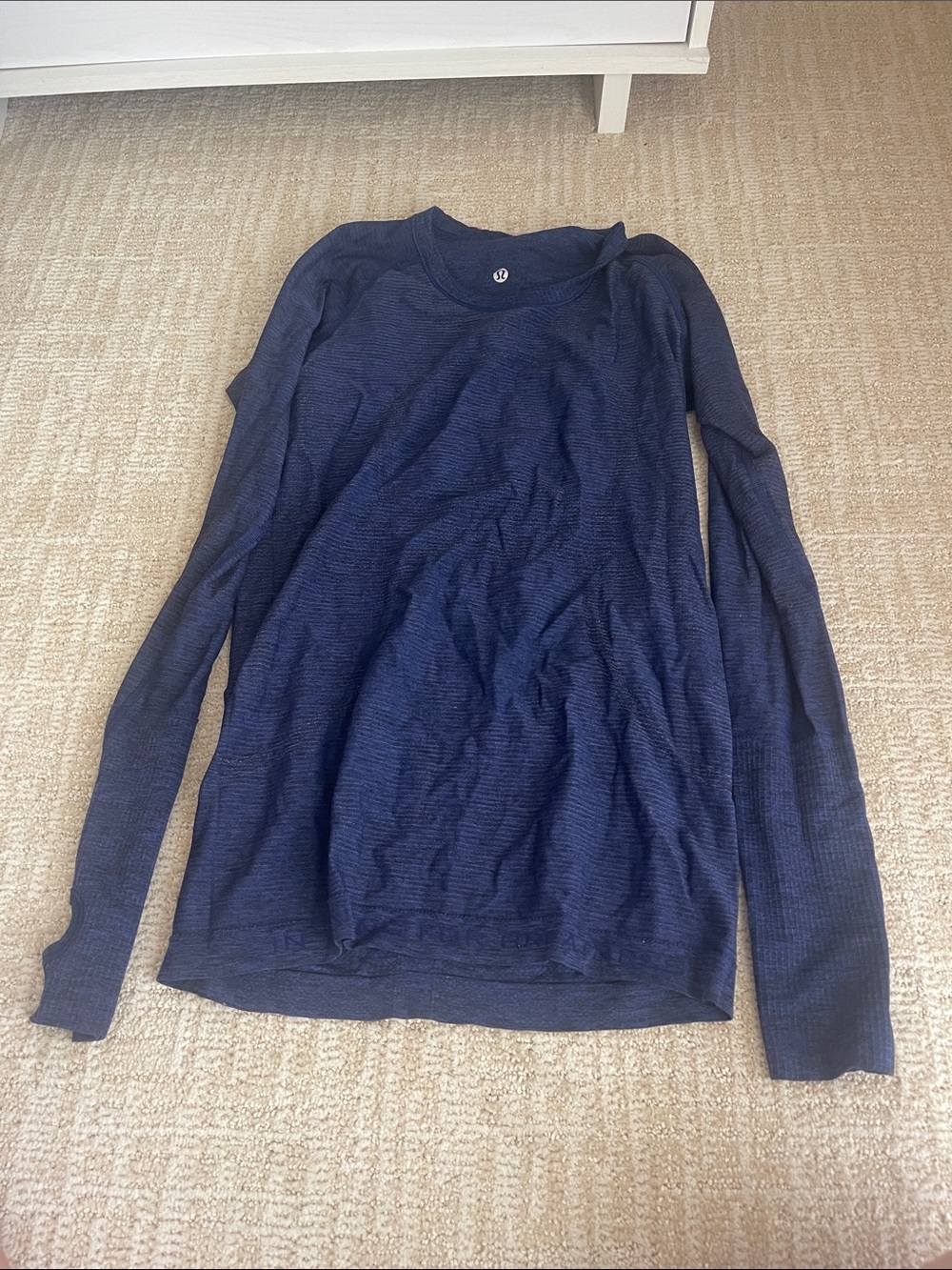 lululemon athletica Navy Long-Sleeve Seamless Top women’s